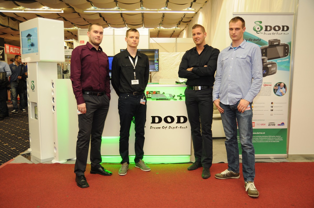 dod kamery autosalon 2015